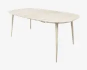 Rektangulært bord med blødt afrundede hjørner og en lys træfinish. Bordpladen har en glat, mat overflade med synlige træårer. Bordet står på fire slanke, let udadskrånende ben, hvilket giver et moderne og minimalistisk udtryk.