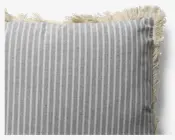 Pude grå m/frynser 45x45 cm 