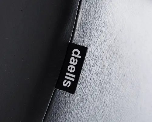 Sofa 3 pers sort læder overalt