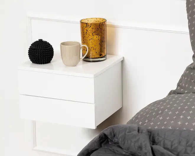 Sengebord Avignon med 2 skuffer hvid