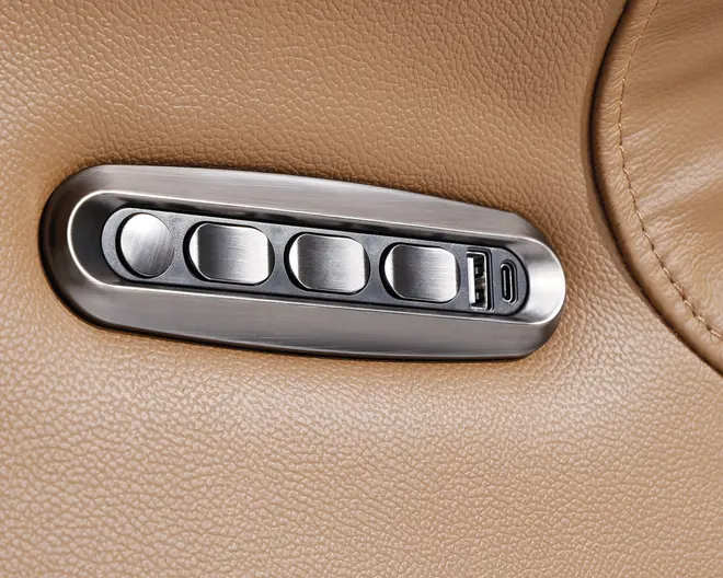 Drejestol m/indbygget fodskammel cognac læder