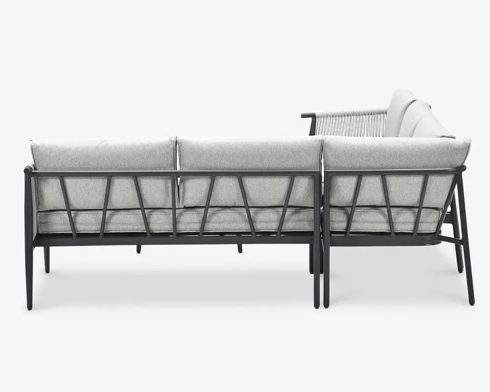 Hjørnesofa med bord