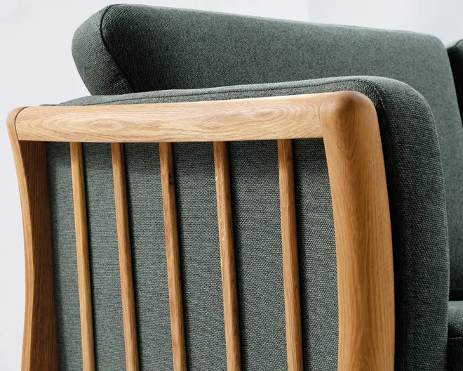 Hjørnesofa grøn med massive trægavle