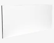 Et klart, rektangulært akrylpanel med glatte kanter og blank overflade. Panelet er gennemsigtigt, så lys kan passere igennem, og har en ensartet tykkelse. Det fremstår robust og egnet som beskyttende afskærmning eller udstillingsflade.