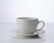 Kaffekop med underkop New bone