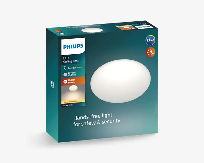 LED-loftlys med rund, hvidt design og indbygget bevægelsessensor for håndfri betjening. Energibesparende med en levetid på op til 15 år eller 15.000 timer. Udsender varmt hvidt lys og er designet til sikkerhed og tryghed, egnet til indendørs brug.