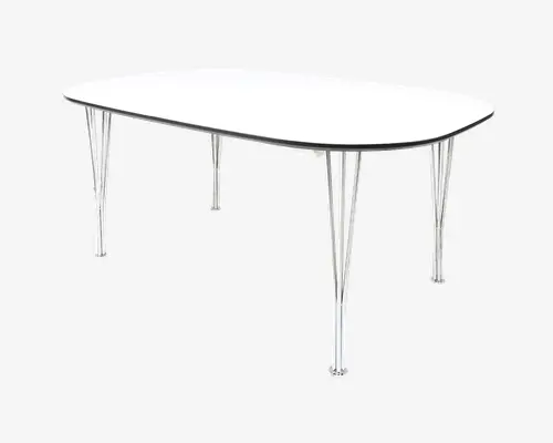Et moderne bord med en hvid, glat, rektangulær bordplade med afrundede hjørner og en tynd sort kant. Bordet står på fire slanke, sølvfarvede metalben med et unikt, forgrenet design, der giver ekstra stabilitet og et moderne udtryk.