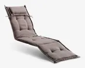 Tykt polstret, kviltet hynde i en neutral taupe farve, designet til at passe til en liggestol. Har flere syede sektioner for jævn polstring og komfort samt fastsyede stofbånd til at fastgøre hynden til stolen. Hynden har en indbygget nakkestøtte for ekstra støtte til nakken og er opdelt i segmenter, så den følger stolens form.