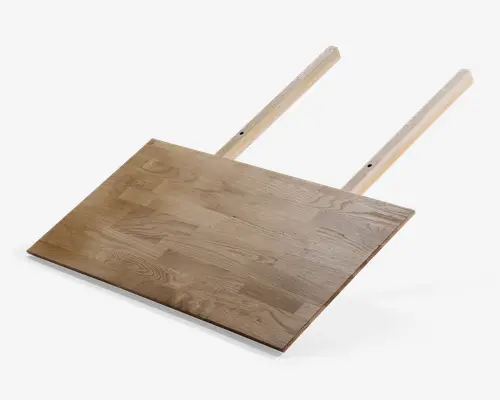 Rektangulær bordplade i træ med en glat, naturlig finish og synlige åremønstre i træet. To solide træstøtter strækker sig ud fra den ene side, beregnet til montering på en ramme eller ben. Kanterne er lige, og overfladen fremstår jævn og veludført.