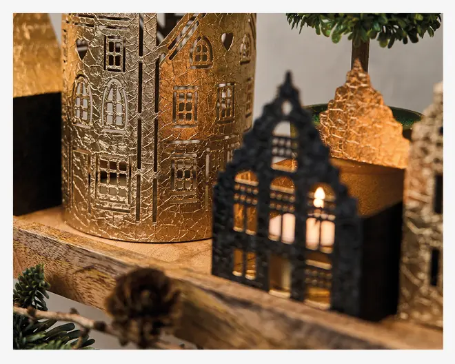 Hus t/fyrfadslys metal 7x7x10 cm