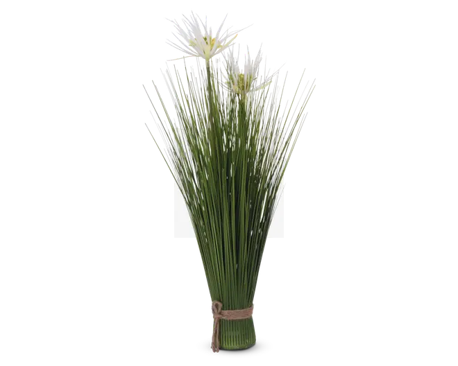Et bundt lange, slanke grønne stilke bundet sammen med en naturfarvet snor ved bunden. Stilkenes toppe har fine, hvide, spidse blomster, hvilket giver et let og luftigt udtryk. Arrangementet står oprejst og kompakt, velegnet til dekoration.