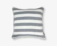 Pude brede striber blå/hvid 50x50 cm 
