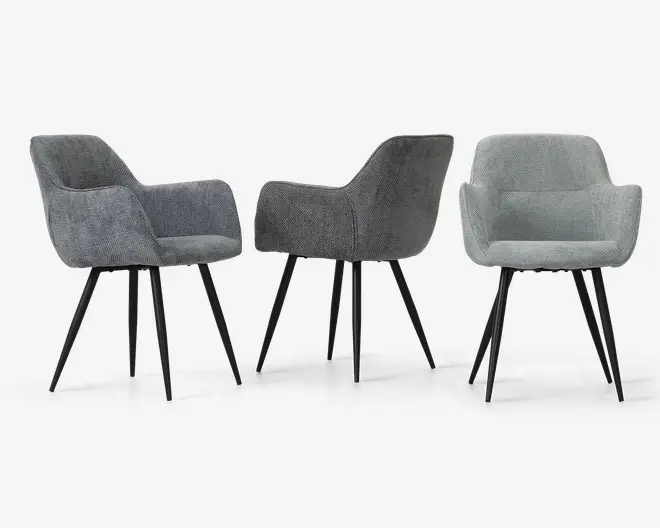 Spisebordsstol med armlæn i lysegrøn