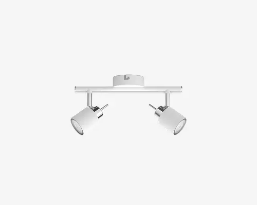 Moderne loftmonteret lampe med to justerbare spotlys. Lampen har en mat hvid finish og består af en rektangulær vandret stang, der bærer to cylindriske lampehoveder. Hvert spotlys kan drejes og vinkles individuelt, så lysets retning kan tilpasses. Designet er stilrent og minimalistisk, velegnet til moderne indretning.