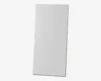 Rektangulær, flad plade med en glat, mat hvid overflade. Kanterne er lige og rene, og overfladen fremstår ensartet uden synlig struktur eller mønster. Pladen er tynd og let, velegnet til brug i byggeri eller indretning.