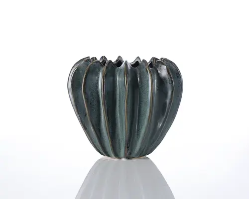 Urtepotteskjuler Nuts grøn H.15 cm