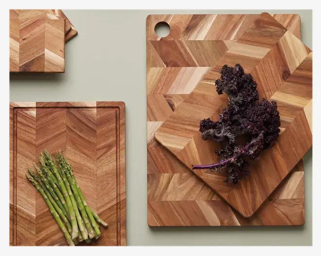 Skærebræt M/Saftrille Acacie Træ 40x26cm