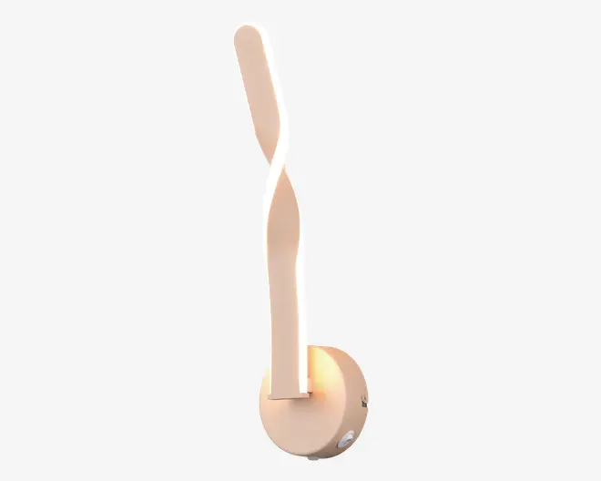 Moderne vægmonteret lampe med et skulpturelt, aflangt design. Lampen har en buet, mat overflade, der strækker sig lodret fra en rund base. Lyskilden er integreret langs den indvendige kant, hvilket giver et blødt, indirekte lys, der fremhæver lampens former. Udtrykket er minimalistisk og nutidigt, velegnet til stemnings- eller accentbelysning.