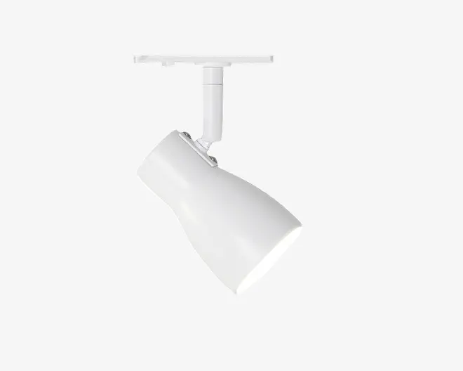 En moderne, hvid justerbar spotlampe med en glat, konisk skærm. Lampen er monteret på en lige skinne og har et drejeligt hoved, så lysets retning nemt kan ændres. Designet er slankt og minimalistisk, velegnet til moderne indretning.