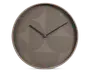 Rund vægur med mat taupe-finish og et diskret geometrisk mønster præget på urskiven. Uret har minimalistiske sorte time- og minutvisere uden tal eller markeringer, hvilket giver et moderne og stilrent udtryk.