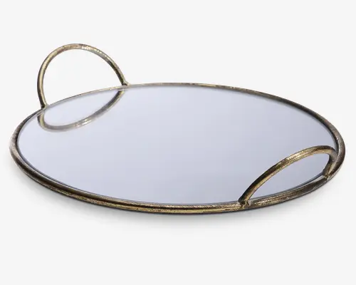 Rund bakke med spejlglasoverflade og en tynd, metallisk guldfarvet ramme. Har to buede håndtag, der er integreret i rammen for nem bæring. Designet er minimalistisk og elegant, velegnet til servering eller dekoration.