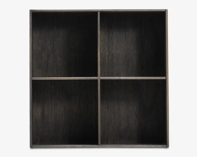 Væghængt bogreol røget eg