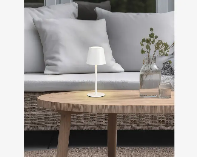 Bordlampe Diaz mat hvid H.21 cm 