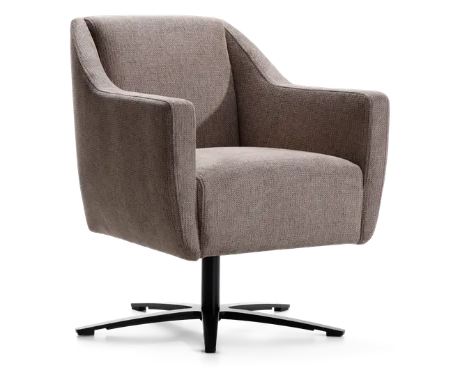 Moderne lænestol med blødt, tekstureret brunt stofbetræk. Stolen har høj ryg, let skrånende armlæn og en tyk, polstret siddeflade for ekstra komfort. Den står på en sort metalfod med fire ben, som giver stabilitet og mulighed for at dreje stolen. Designet er stilrent og moderne, velegnet til stue eller kontor.