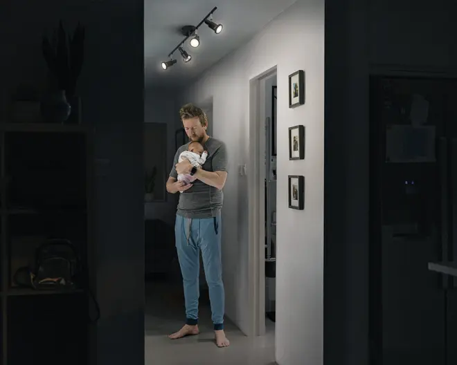 Spot 4xGU10 sort L.68,4 cm