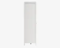 Høj, rektangulær plade med en glat, flad overflade og en ren hvid finish. Kanterne er lige, og hjørnerne er let afrundede. Panelet fremstår solidt og har et minimalistisk design, der passer til moderne indretning.