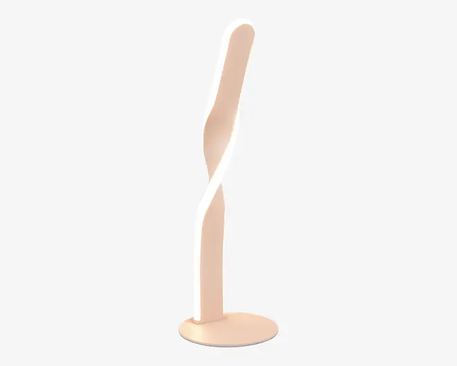 En moderne, minimalistisk lampe med et snoet, skulpturelt design. Lampen har en glat, mat overflade i en blød beige farve. Den står lodret på en rund, flad fod, og lampens krop snor sig elegant opad, hvilket giver et dynamisk og stilfuldt udtryk. Lyskilden ser ud til at være integreret langs lampens indvendige kurve og giver indirekte belysning.