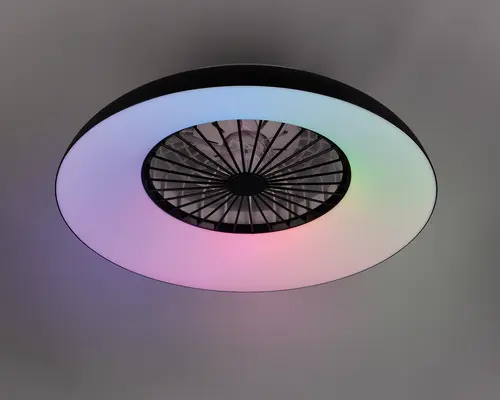 Loftlampe med ventilator og farveskift