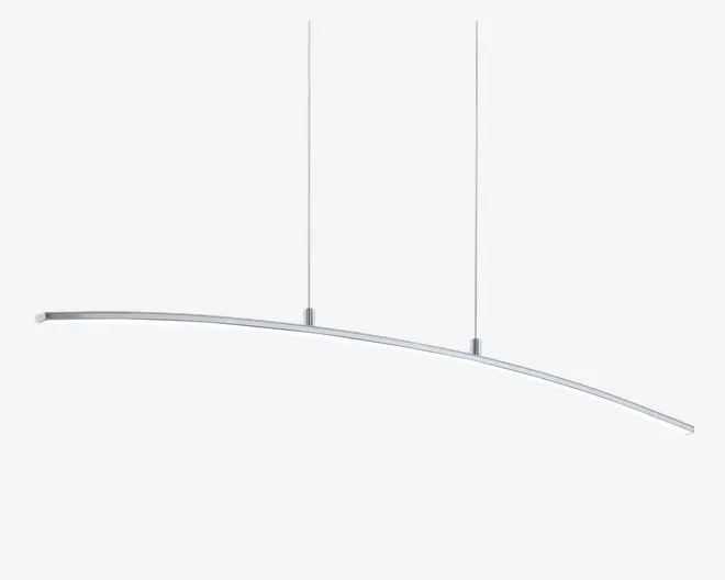 Et moderne, minimalistisk pendellampe-armatur med en slank, buet kromstang ophængt fra loftet med to tynde stænger. Stangen har en række små, jævnt fordelte LED-lys indbygget på undersiden, hvilket giver et rent og nutidigt udtryk. Det samlede design er strømlinet og elegant, velegnet til moderne indretning.
