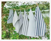 Viskestykke blomster hvid/brun/blå 50x70 cm