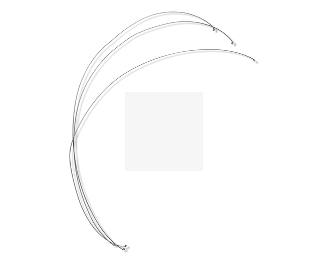 To tynde, sorte, fleksible bånd med en glat overflade, let buede og designet til at sidde behageligt omkring hovedet. Båndene har afrundede ender og er lette, velegnede til at holde håret tilbage uden at give ubehag.