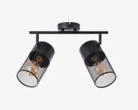 Loftmonteret lampearmatur med to justerbare cylindriske lamper. Hver lampe har en sort metalnet-skærm, som gør pæren synlig og giver et industrielt udtryk. Armaturet er fastgjort til en rund base og en vandret stang, hvor lamperne er vinklet for retningsbestemt belysning.