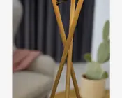 Gulvlampe Uptown trælook sort H.157 cm