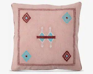 Pude lyserød broderi 45x45 cm