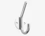 En vægkrog i metal med børstet sølvfinish, der har en rund bagplade med to synlige skruehuller til montering. Krogen har to arme: en længere, opadgående arm og en kortere, udadbuet arm, velegnet til ophæng af jakker, hatte eller tasker.