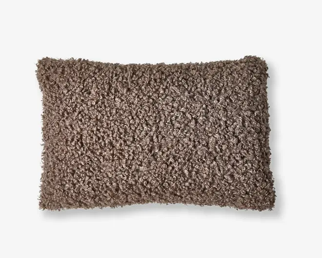 Pude plys brun 60x40 cm 