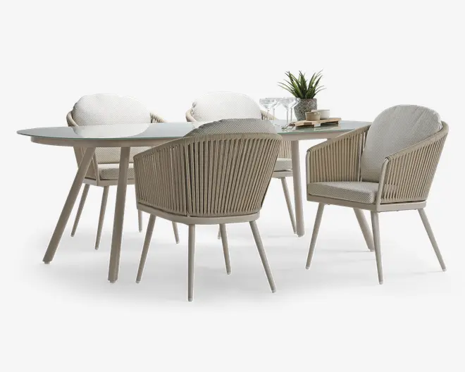 Havebord med mælkehvid glasplade