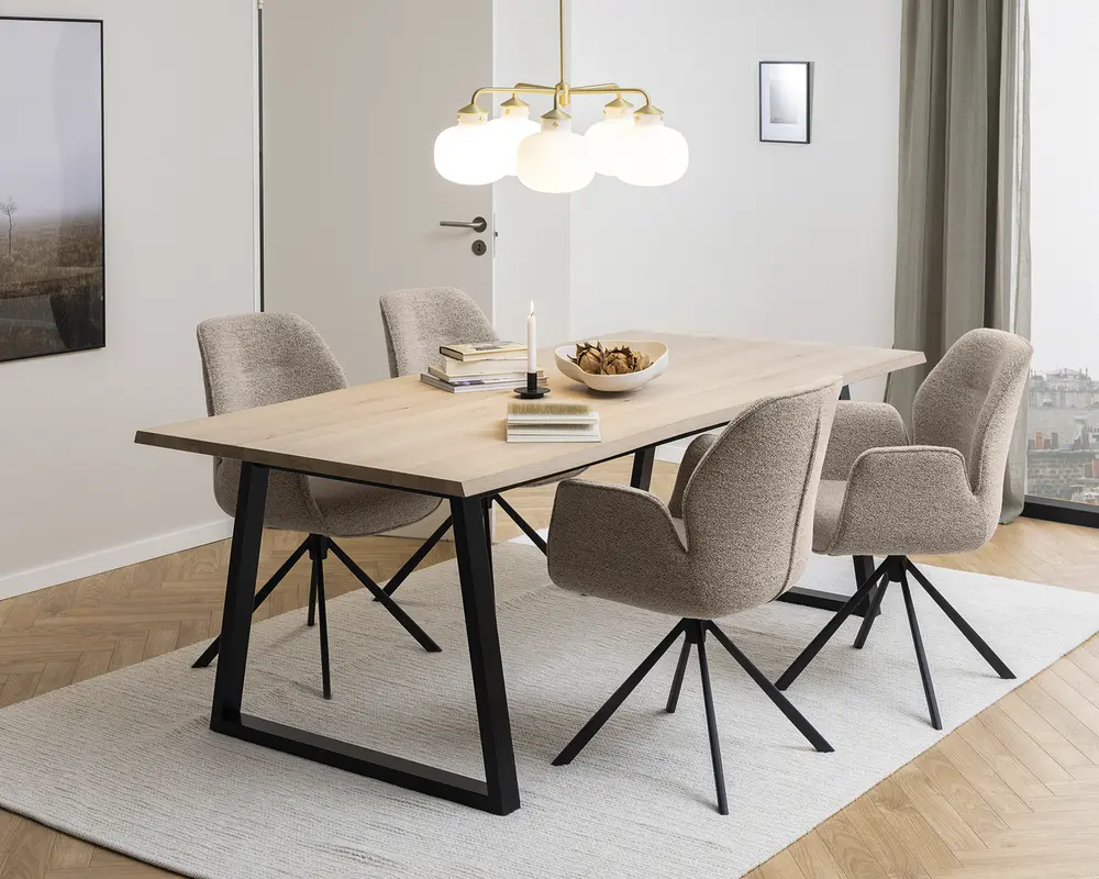 SPISEBORD MALIKA, VILD EGFINER