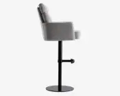 Barstol med armlæn i beige