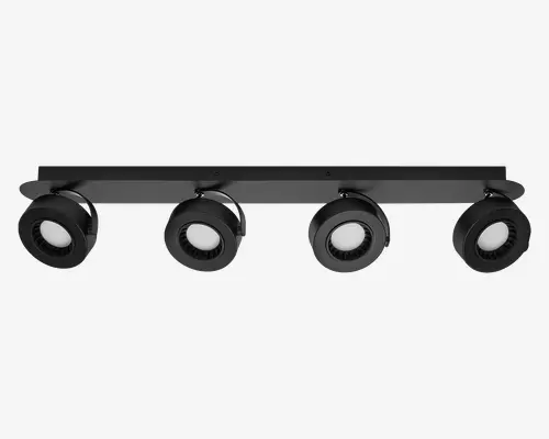 Moderne loftspotlampe med fire justerbare, runde spotlys monteret på en lige, mat sort metalstang. Hver spot har et cirkulært design med en hvid indre linse, hvilket giver mulighed for retningsbestemt belysning. Lampen er stilren og minimalistisk, velegnet til moderne indretning.