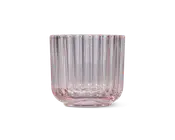Klar glasbeholder med et diskret lyserødt skær og lodrette rillede linjer hele vejen rundt. Bunden er tyk og flad for stabilitet, og siderne er lige med en let afrundet bundkant. Glasset har et moderne, elegant udtryk med en tekstureret overflade, der giver både bedre greb og et flot visuelt udtryk.