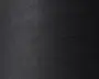 Nærbillede af et glat, mat sort stof med en diskret vævet struktur. Materialet fremstår tæt vævet og ensartet uden synlige mønstre eller udsmykninger.