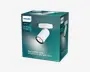 Turkis Philips Spotlight-emballage med en hvid, justerbar cylindrisk loftspot på forsiden, Philips-logo, oplysninger om hurtig montering og tekst om, at pæren ikke medfølger.