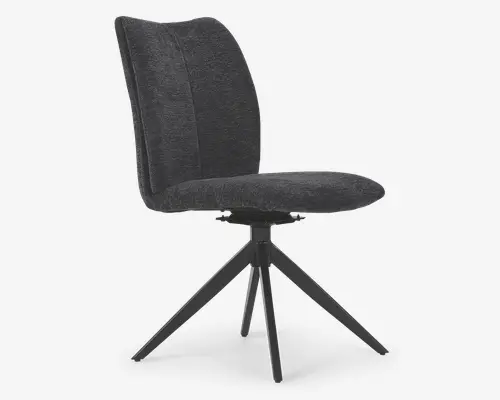 Stol med høj, let buet ryg og tykt, polstret sæde, begge betrukket med et mørkt, tekstureret stof. Stolen har en moderne metalbase med fire ben, der skråner udad for ekstra stabilitet. Designet er moderne og minimalistisk, velegnet til spisebord eller kontor.
