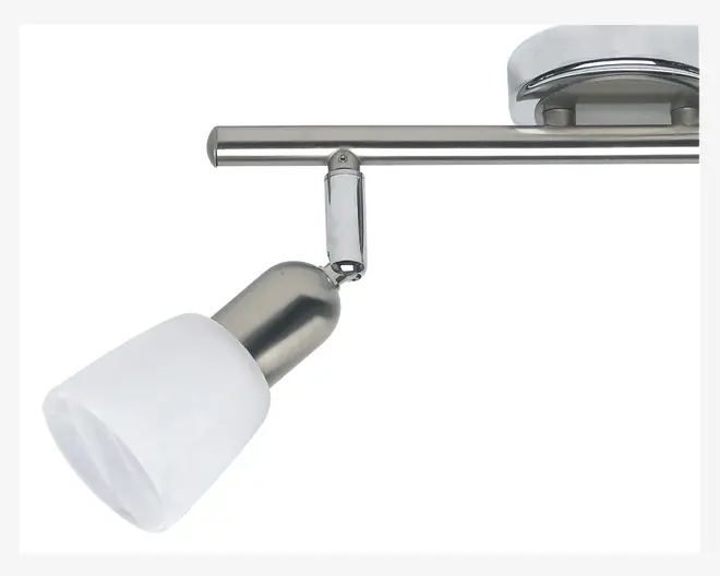 Et moderne vægmonteret armatur med børstet metalfinish og cylindrisk, mat glas-skærm. Lampens hoved er justerbart og fastgjort til en vandret metalstang, hvilket giver mulighed for retningsbestemt belysning. Armaturet har et slankt, minimalistisk design, der passer til moderne indretning.