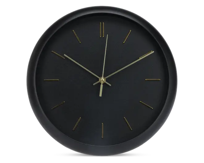 Rund vægur med mat sort urskive og ramme. Uret har minimalistiske gyldne time-markeringer og slanke gyldne visere til timer, minutter og sekunder. Ingen tal eller ekstra dekorationer, hvilket giver et moderne og elegant udseende.